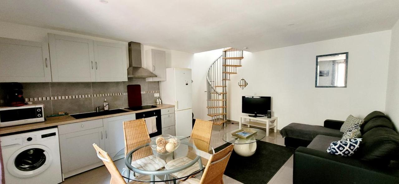 Charmant Duplex Au Coeur Du Village Cotignac Luaran gambar